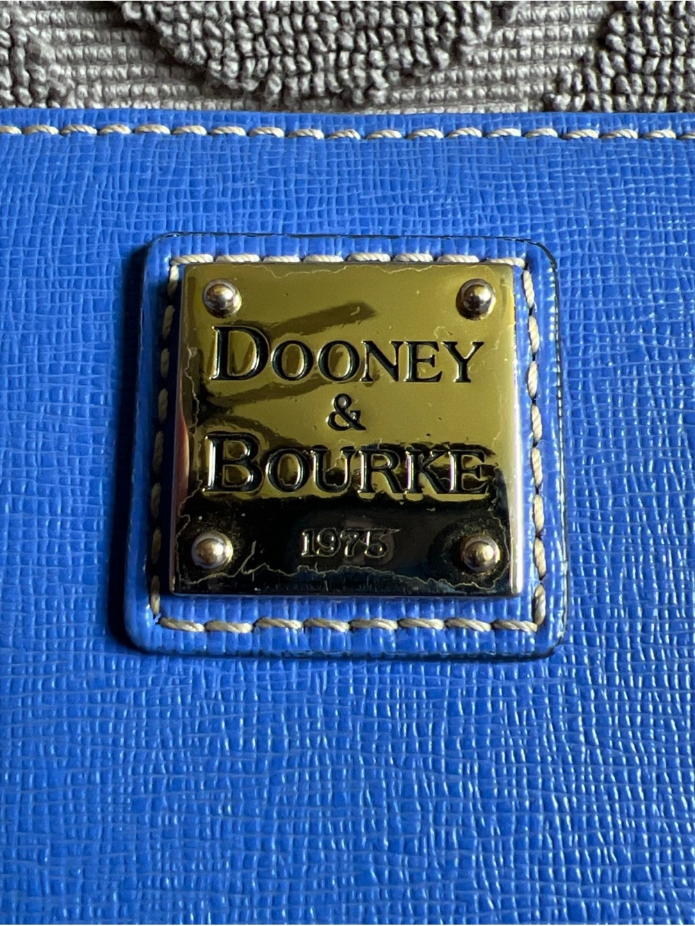 Dooney & Bourke Saffiano Large Zip Around Wallet Clutch in Azure/Blue - Picture 2 of 12